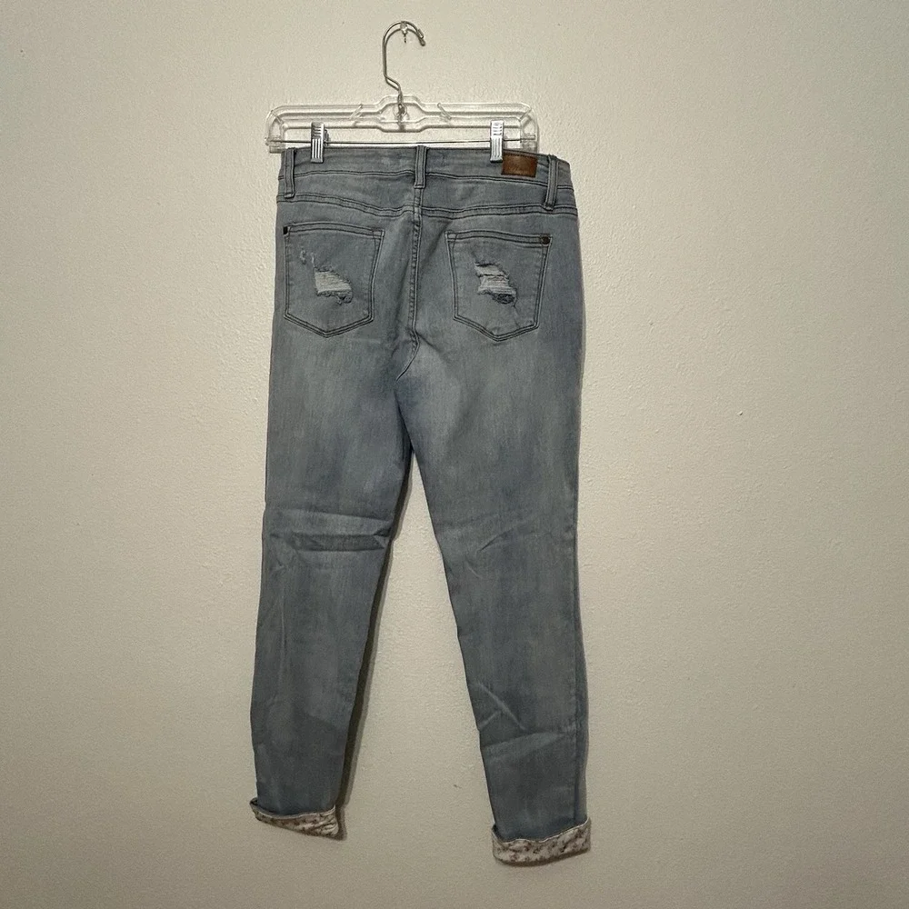 Judy Blue Skinny Fit Light Wash Denim Blue Jeans Womens Size 9/29 Floral Details